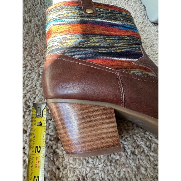 Bandolino Leather Western Ankle Boots Colorful Woven Accent Size 8.5M‎ - Picture 6 of 9